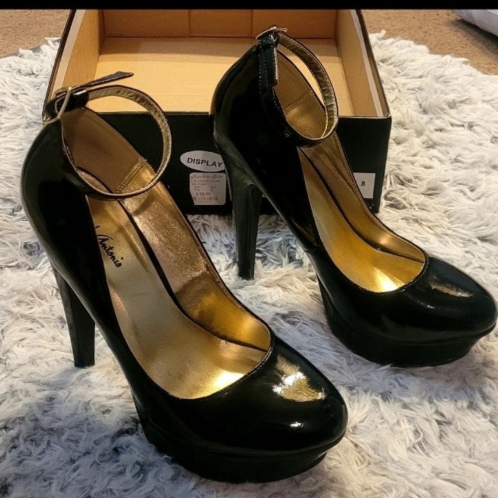 Michael Antonio Lux Black Platform Heels Size 8